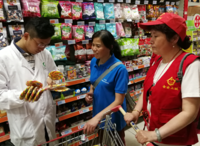 杭州严查学校周边“一元食品”，全力护航学生食品安全